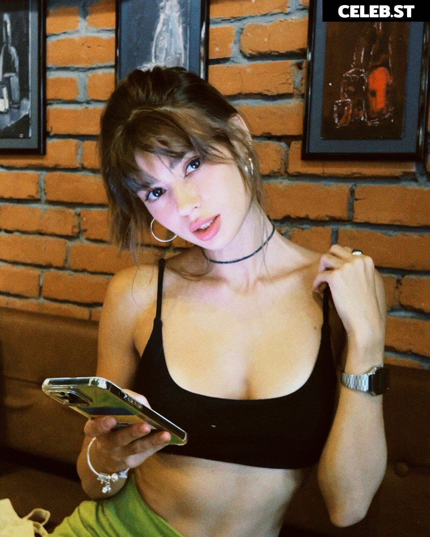 DeanRalphs / Anna.Ralphs OF Image 3773339
