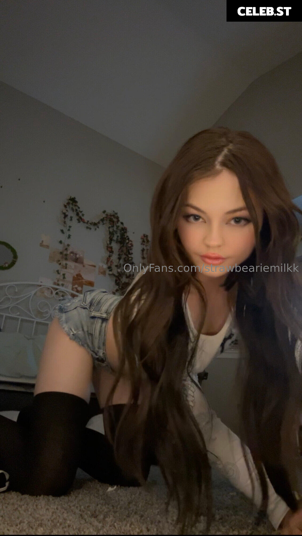 Strawbeariemilkk / strawwberrymiilkk / straw_milkk / Strawbearie / mimibear Image 3779801