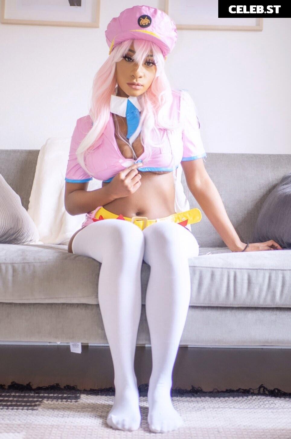 Lexi Slade / Royalexi Image 3779545