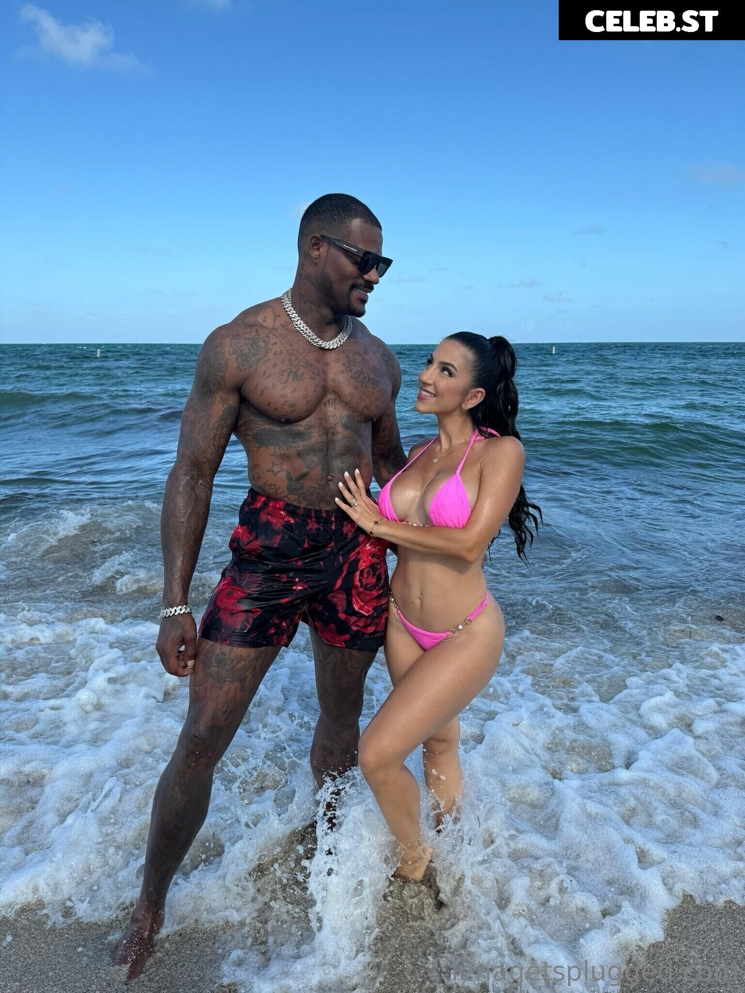 Lena the Plug - LTP Image 3762788