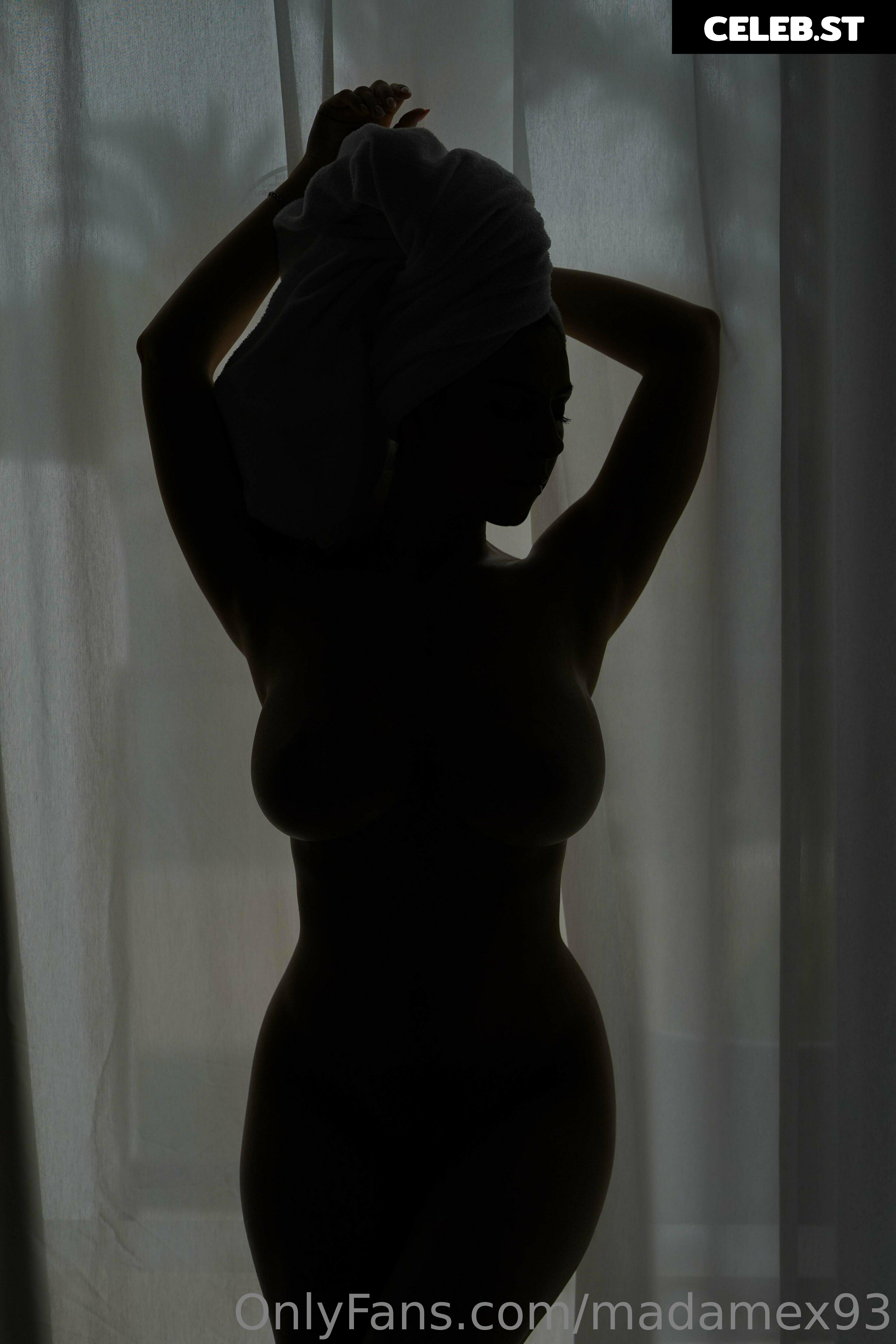 Madame93 Image 376264