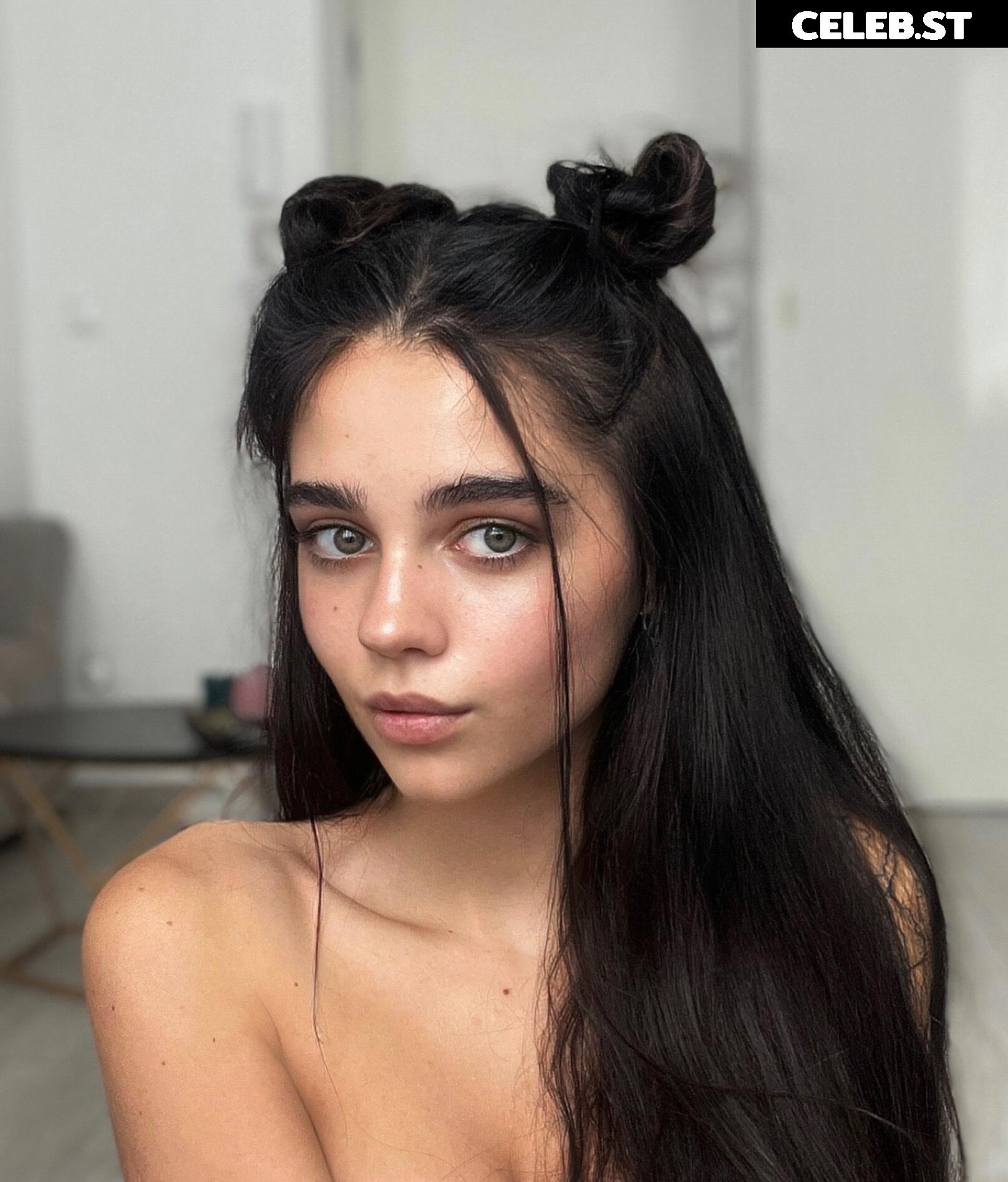 amvavx / Anastasia Image 3763890