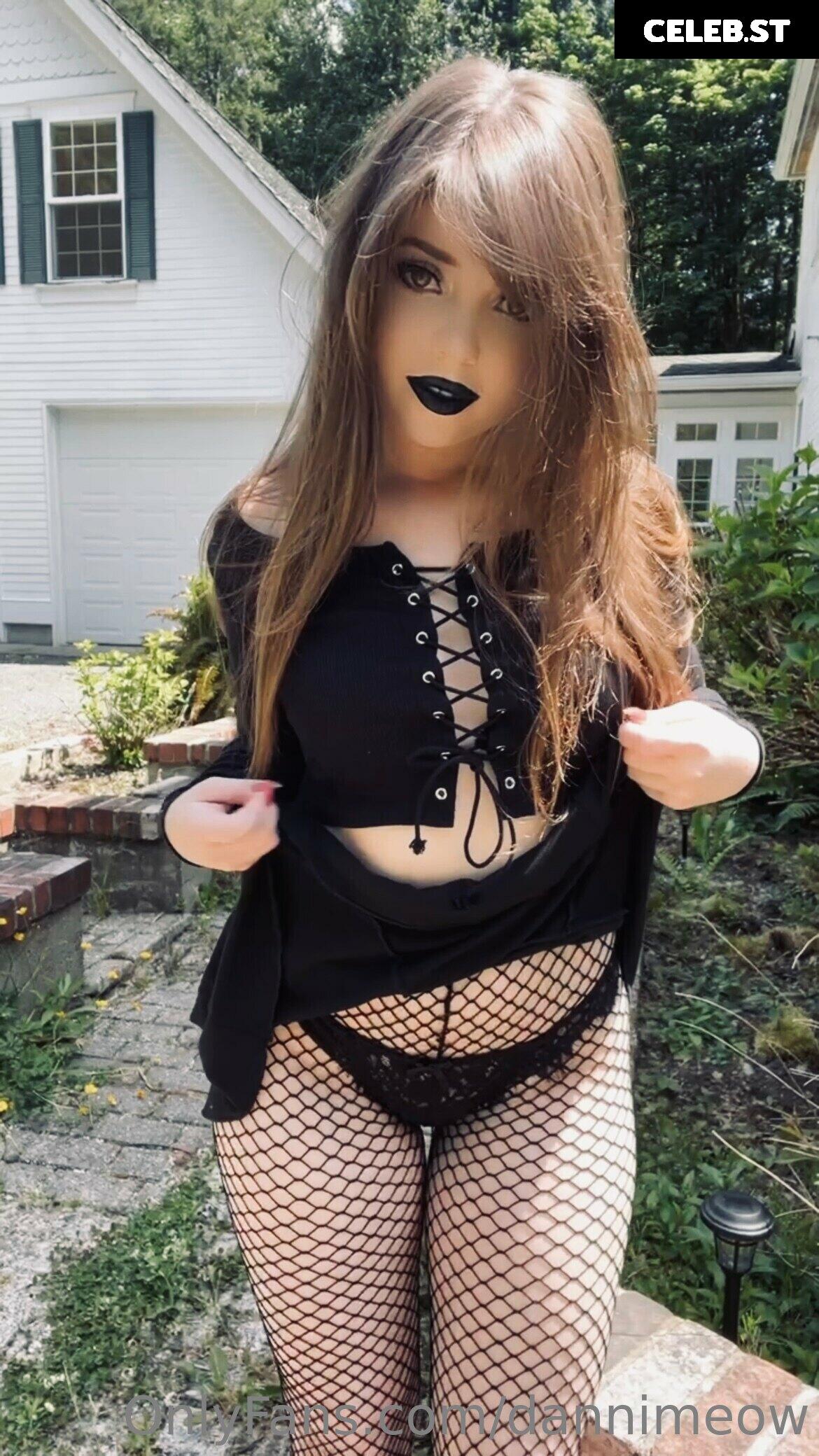 Danni Meow (Phatcatsama/dannimeow) Image 3769419
