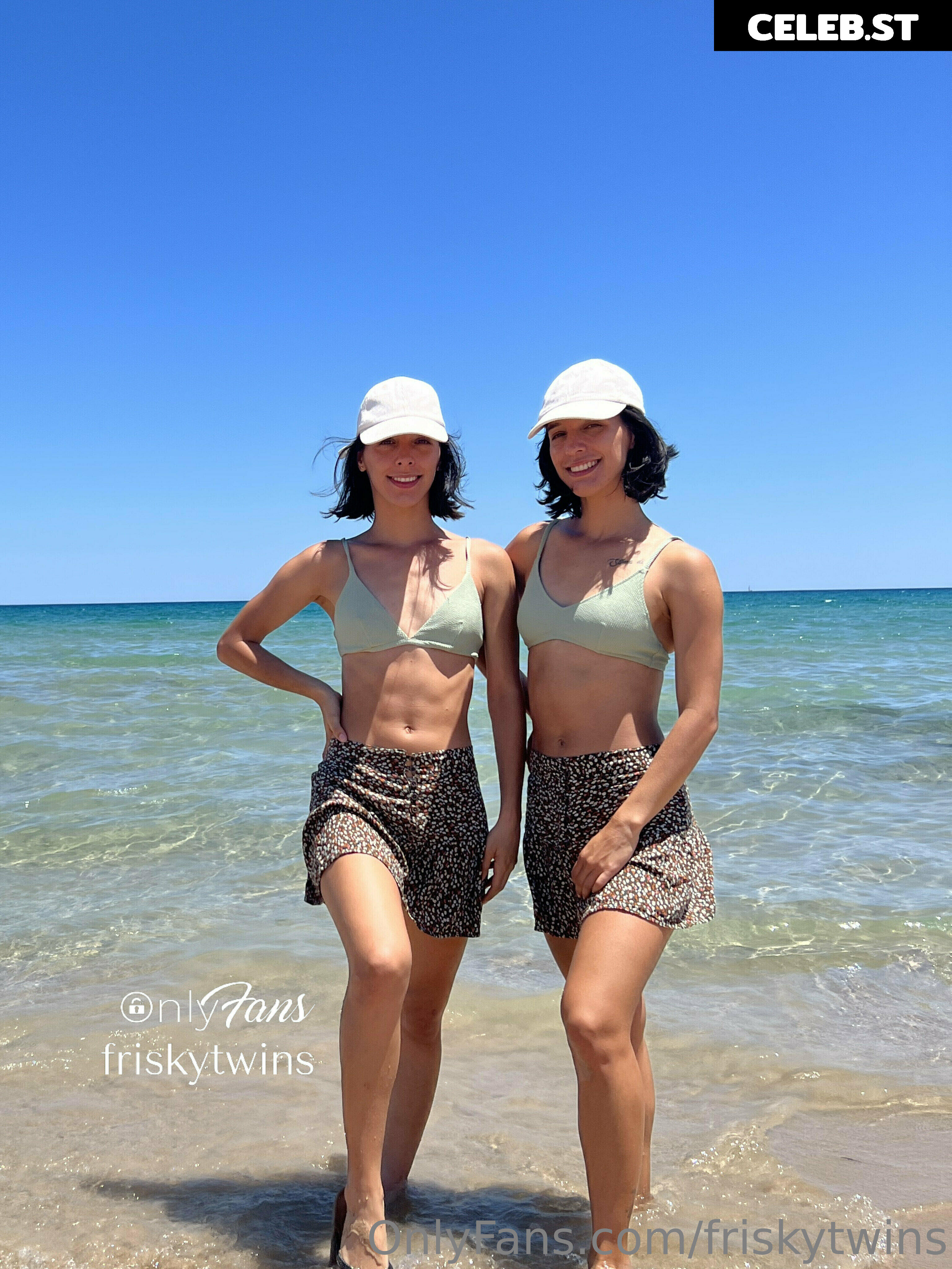 Frisky Twins | FriskyAna | FriskyIsa Image 3756739