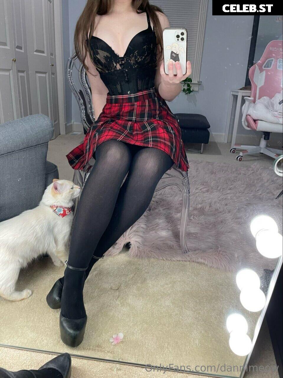 Danni Meow (Phatcatsama/dannimeow) Image 3757876