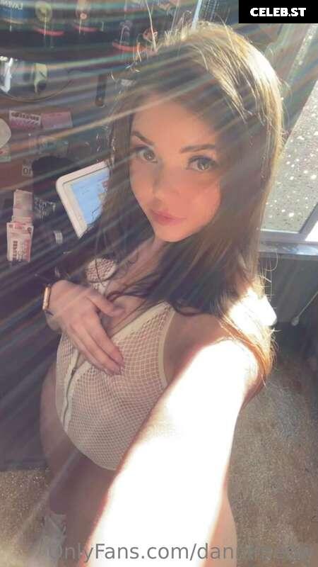 Danni Meow (Phatcatsama/dannimeow) Image 3752708