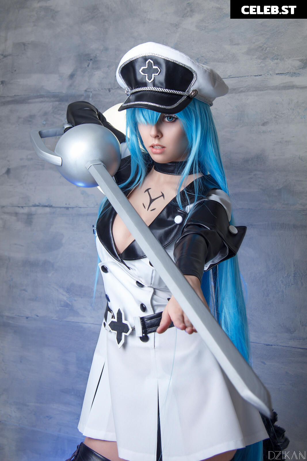 Disharmonica / Helly Valentine Image 3746746