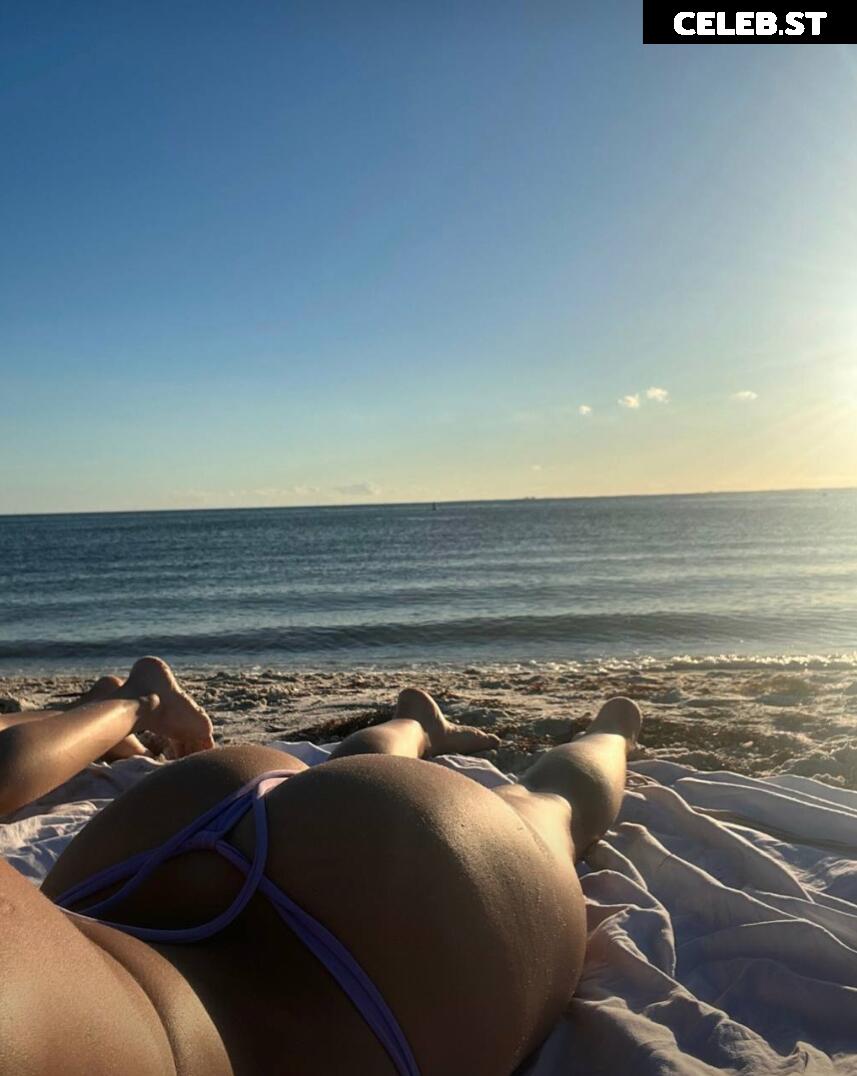 Isa Marin Image 3747414