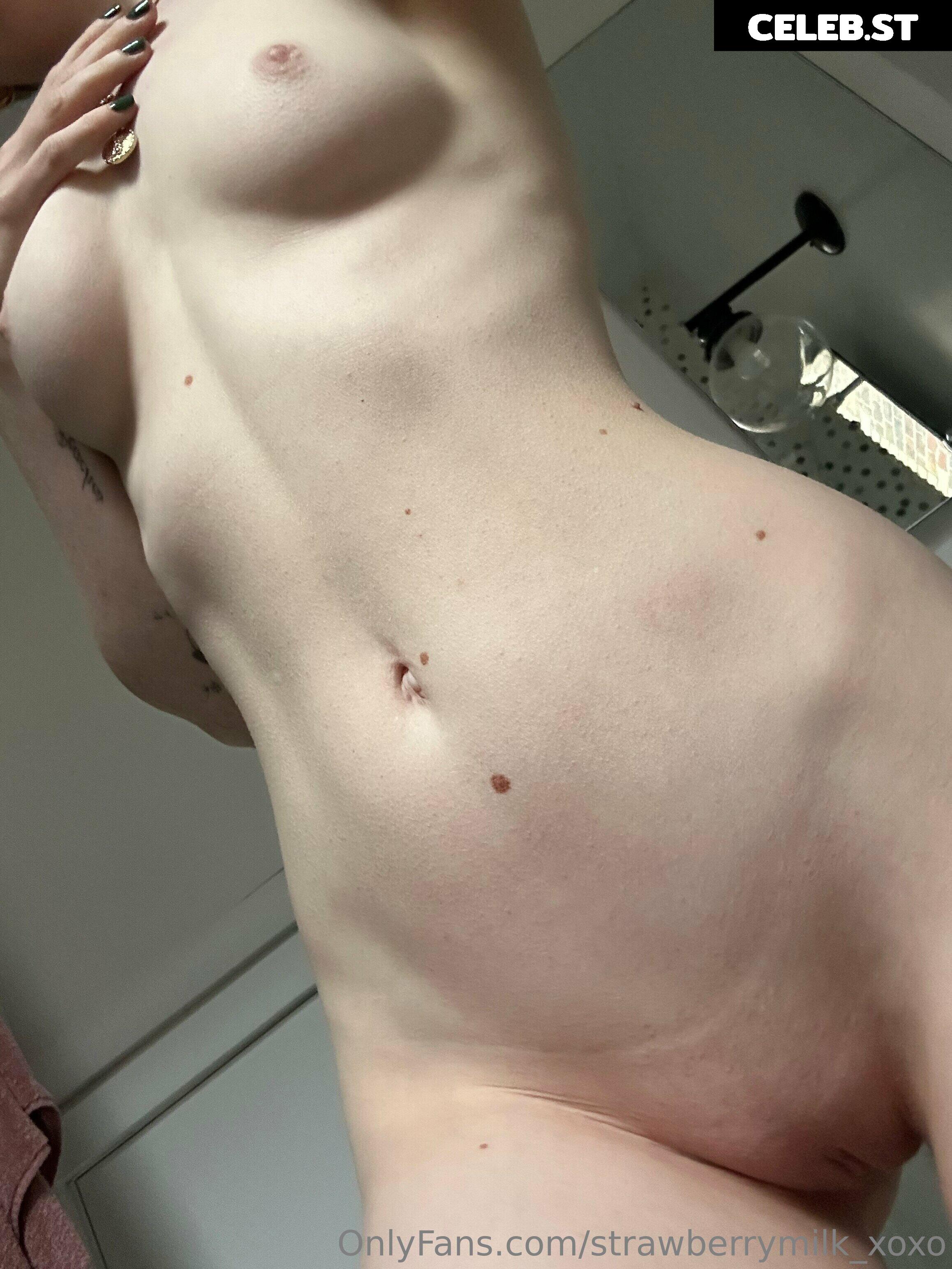 strawberrymilk_xoxo Image 3747635