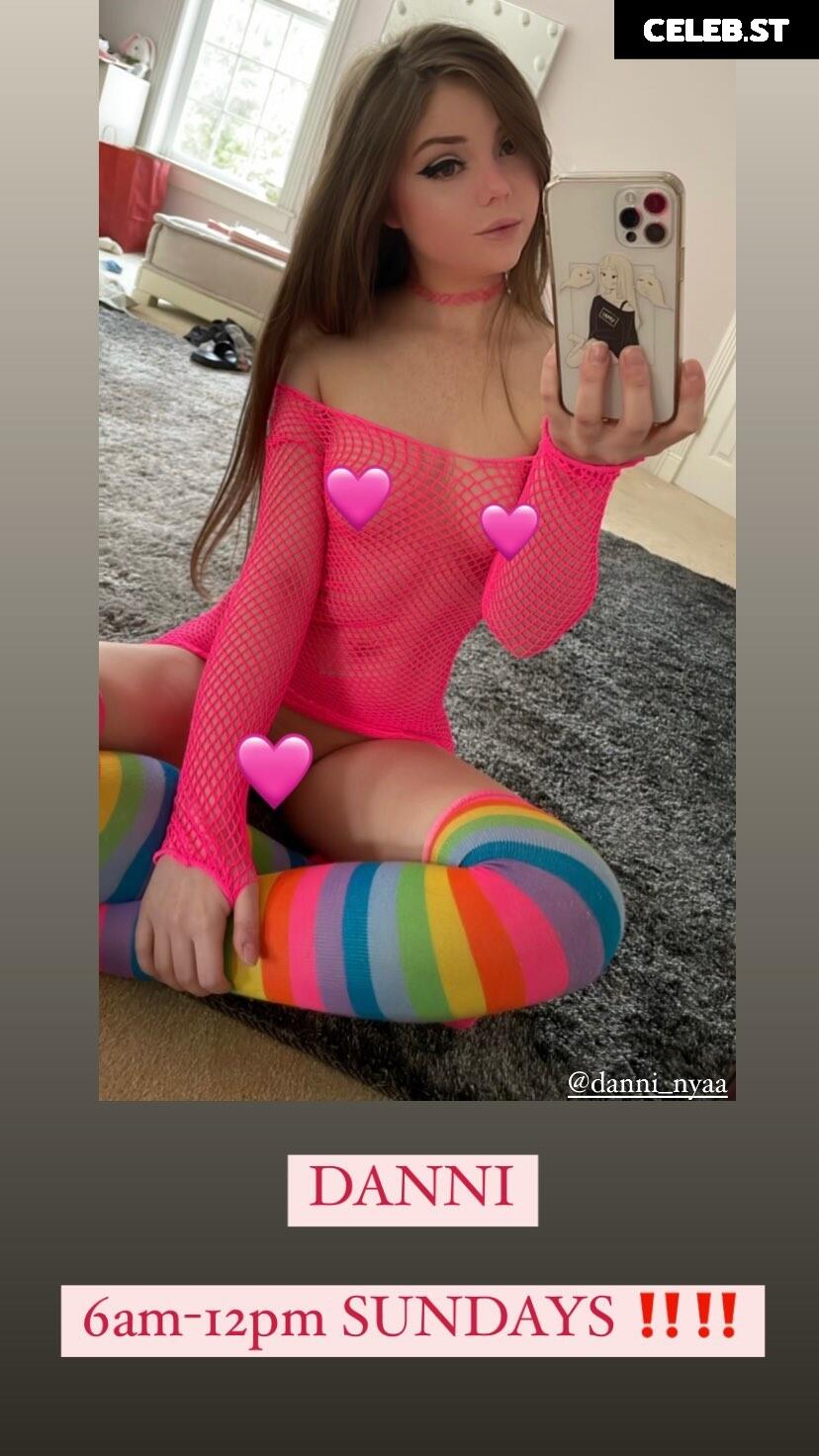 Danni Meow (Phatcatsama/dannimeow) Image 3742861