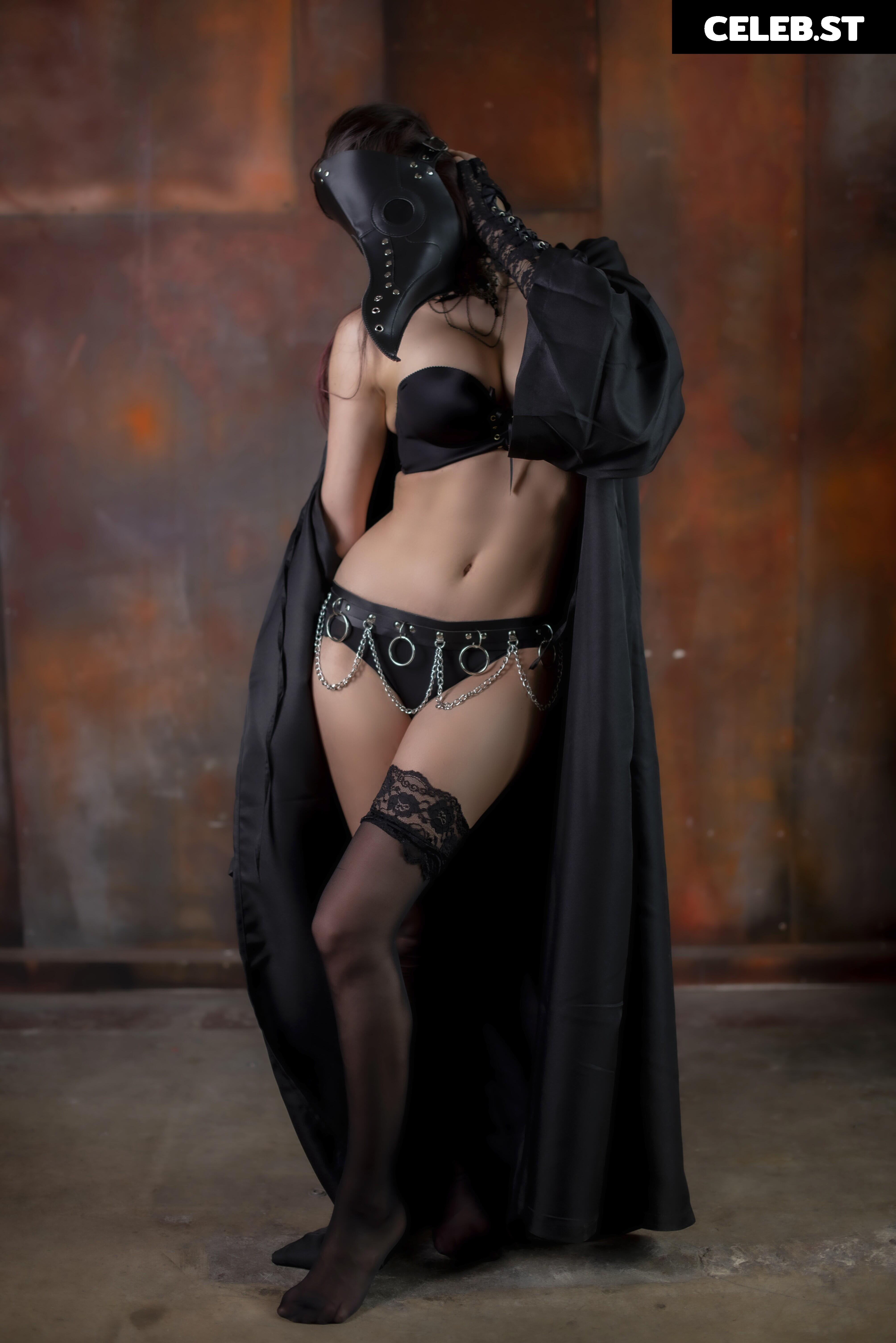 Kara Corvus Image 3740837