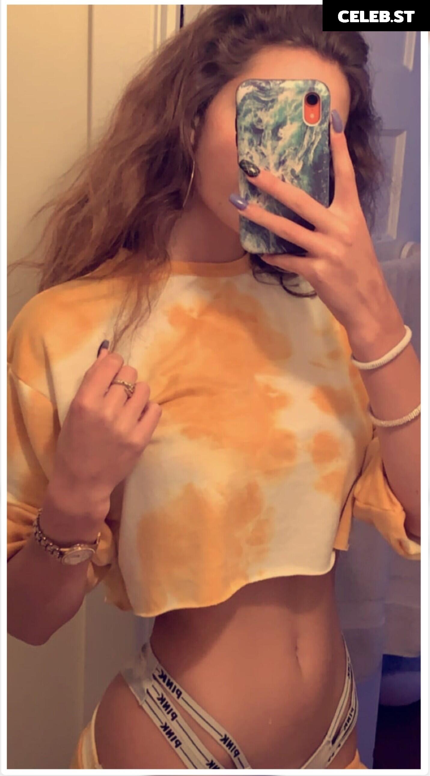 Claire Northfield / umitsclaire Image 3749635