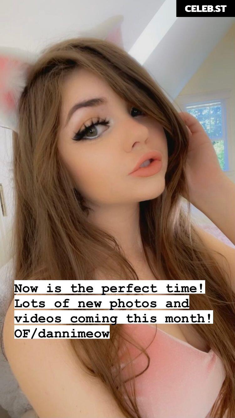 Danni Meow (Phatcatsama/dannimeow) Image 3733950