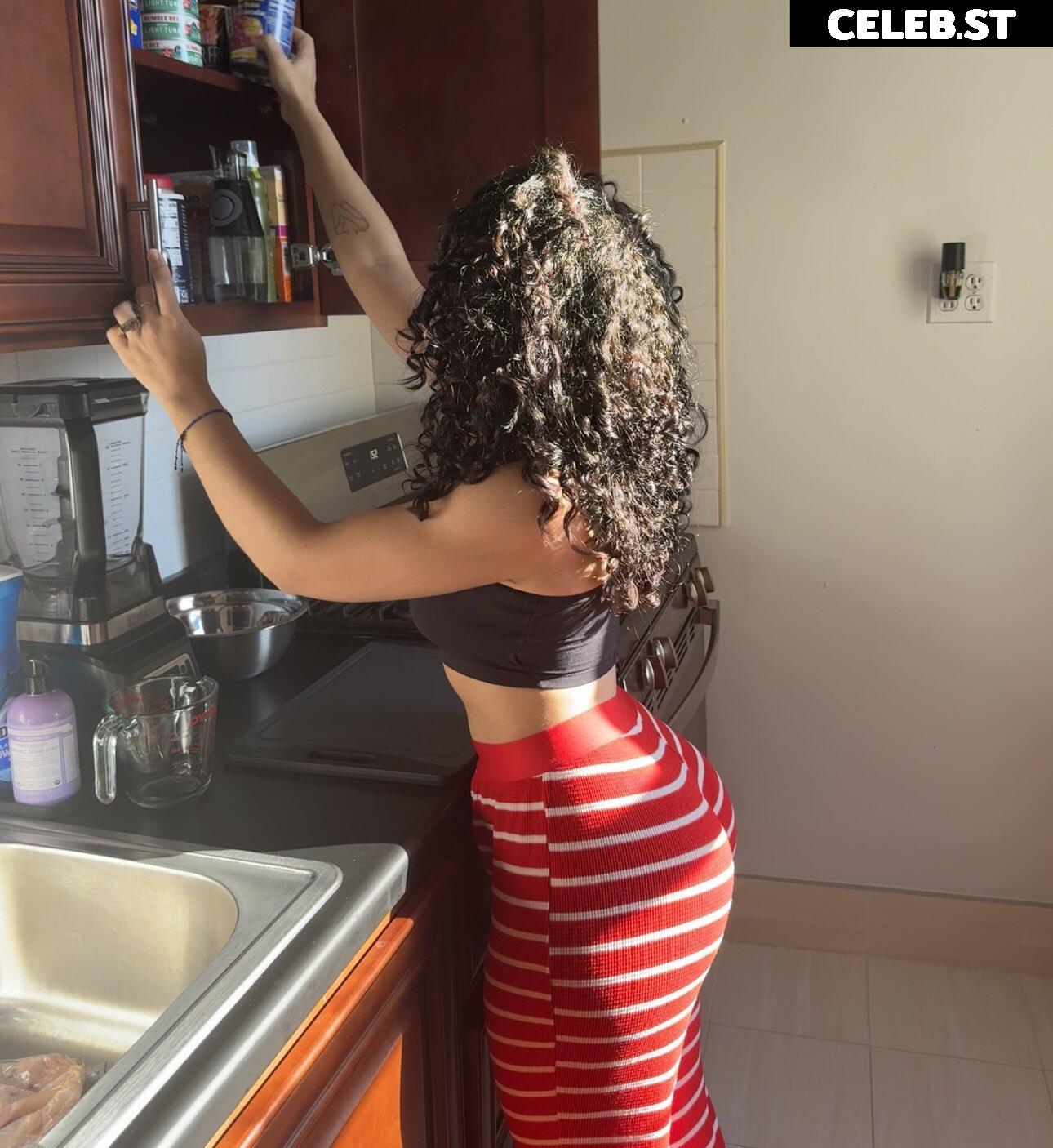 shesospicyyy / yeimydeligrocery Image 3739548
