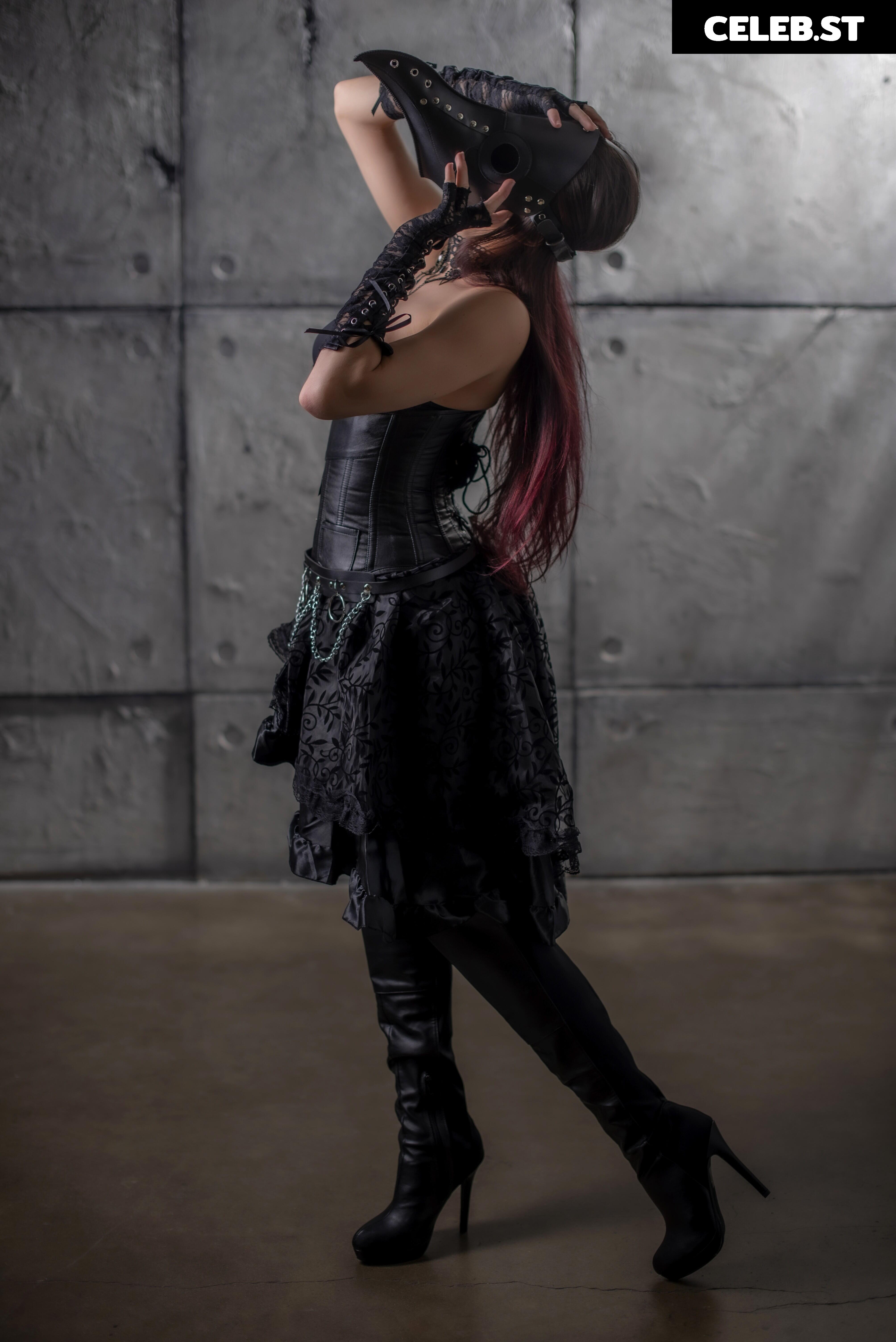 Kara Corvus Image 3739494