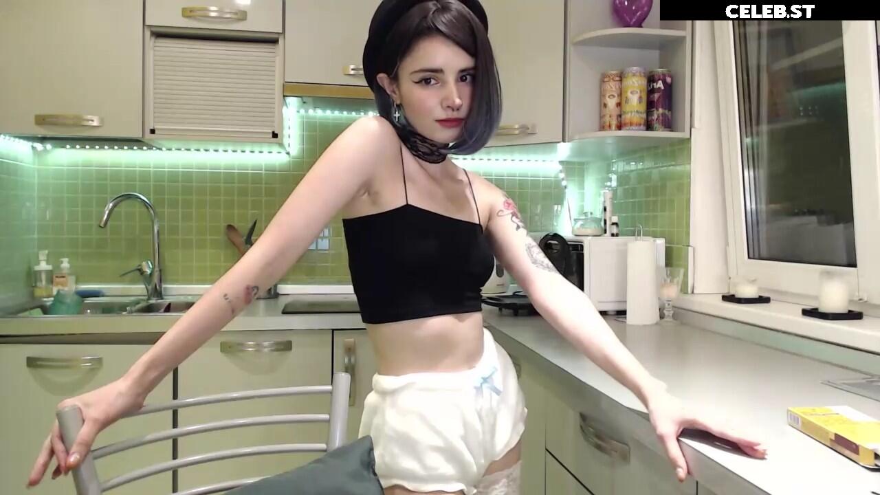 Loonassoftfeet Image 3727225