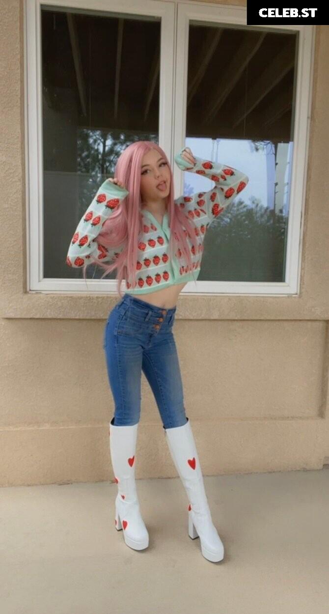 Strawbeariemilkk / strawwberrymiilkk / straw_milkk / Strawbearie / mimibear Image 3720676