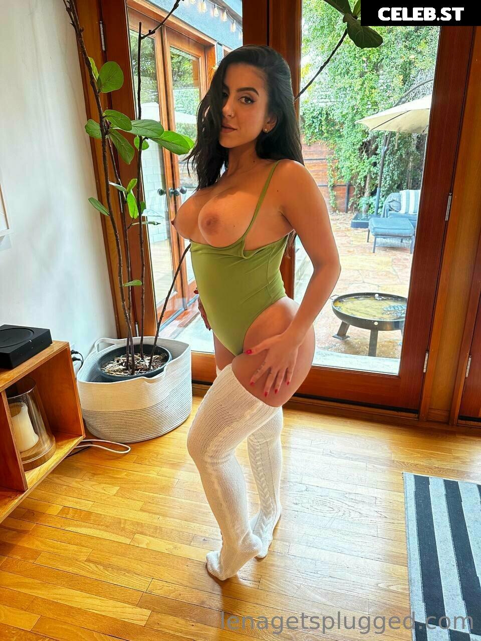 Lena the Plug - LTP Image 3729307