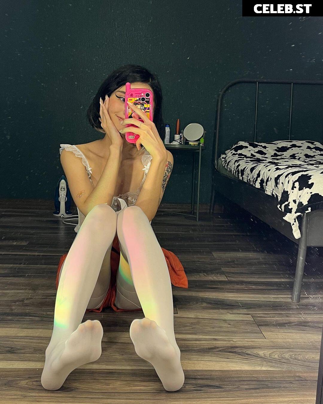 Loonassoftfeet Image 3716380