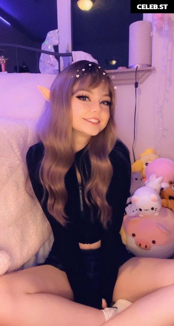 Strawbeariemilkk / strawwberrymiilkk / straw_milkk / Strawbearie / mimibear Image 3714375