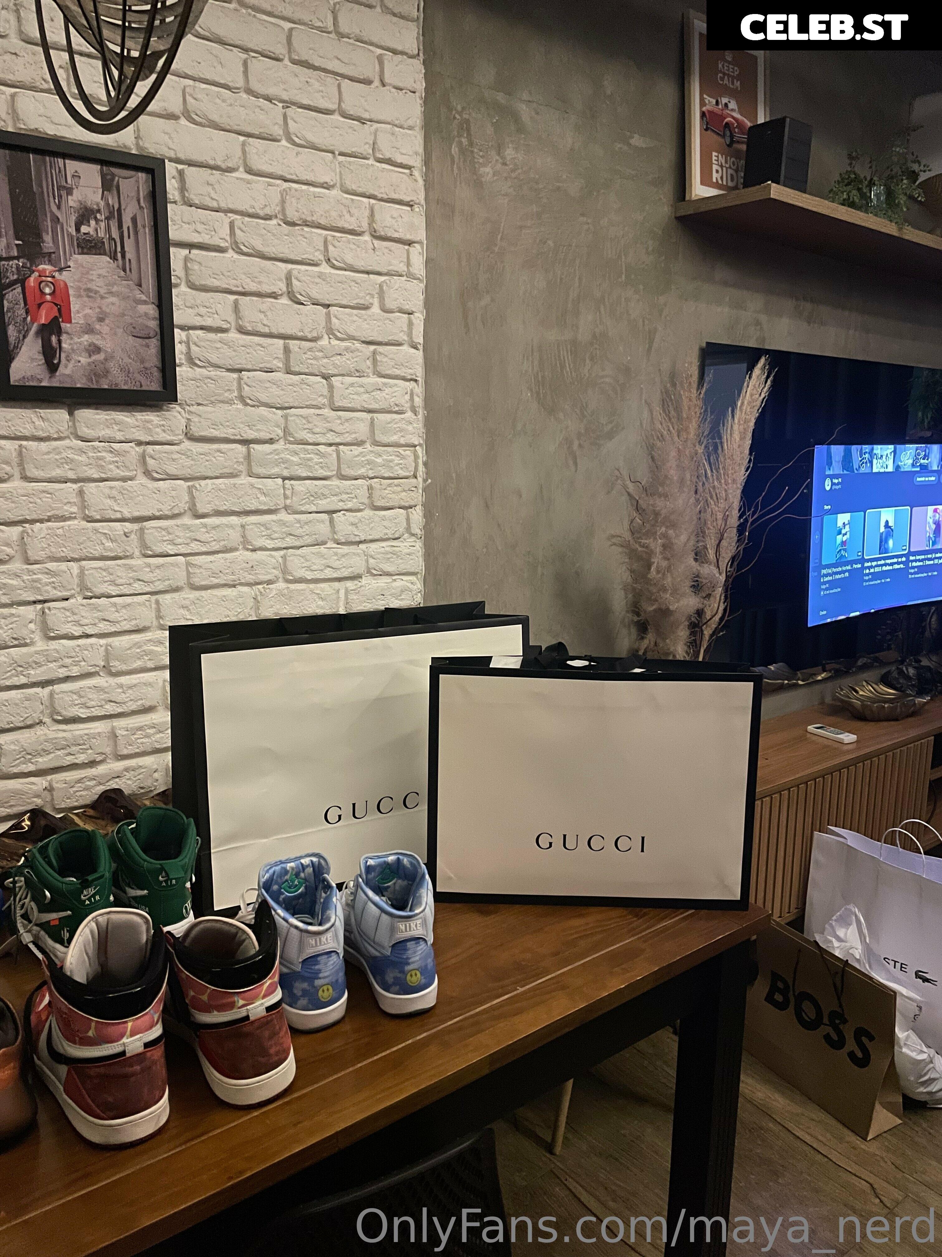 maya_nerd Image 370836