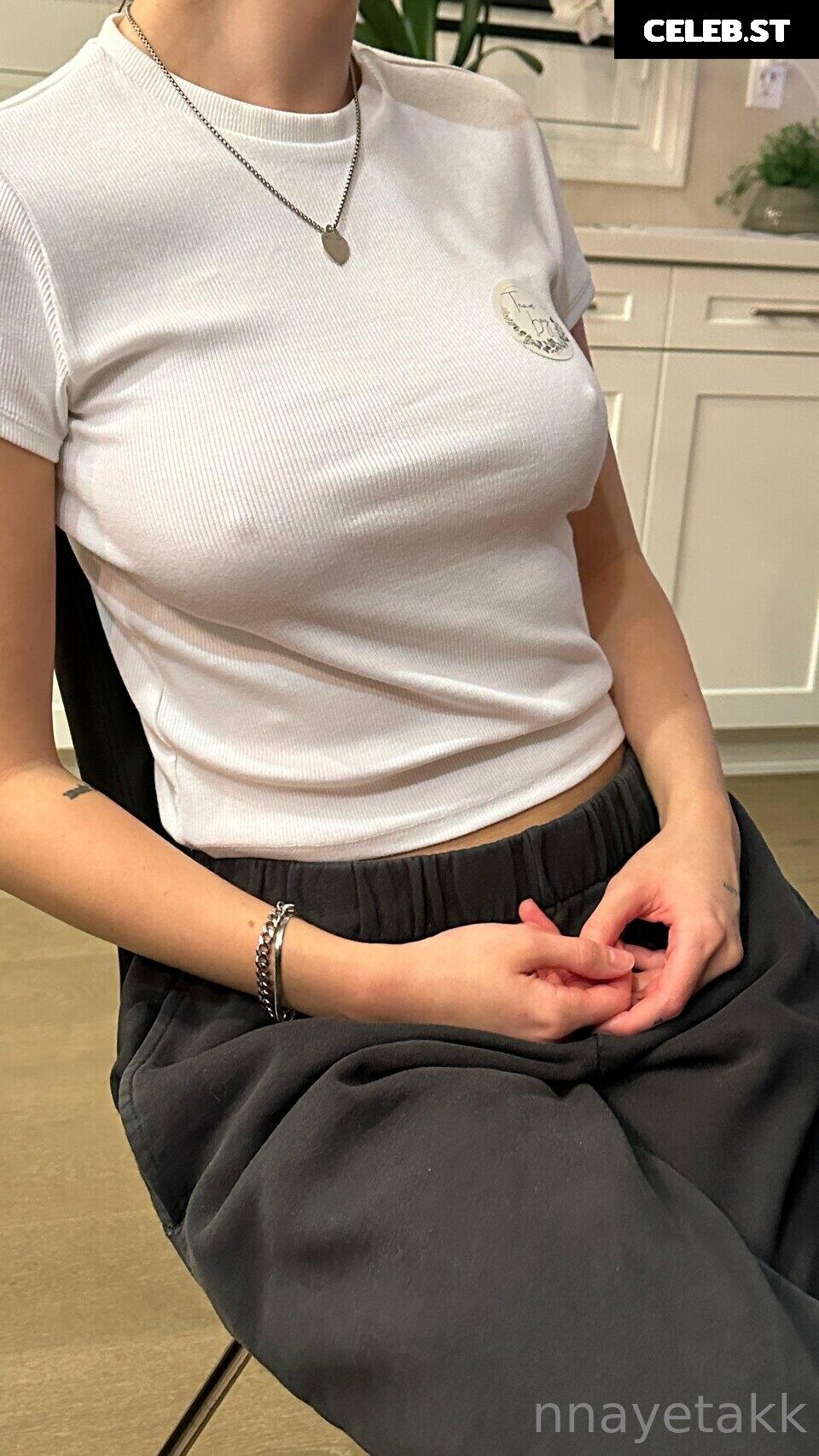 Katelyn Elizabeth Image 3099787