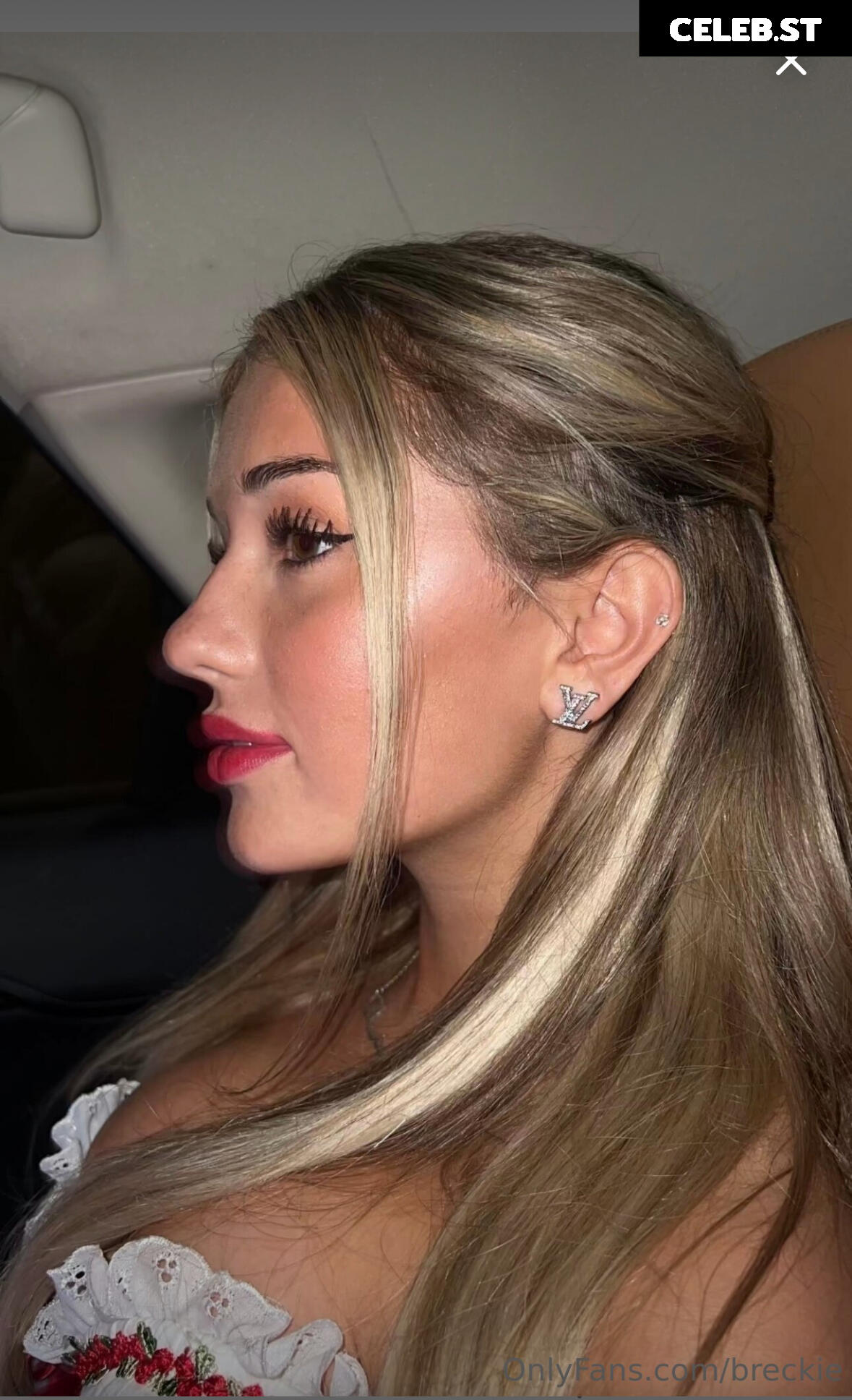 Breckie Hill Image 3081356