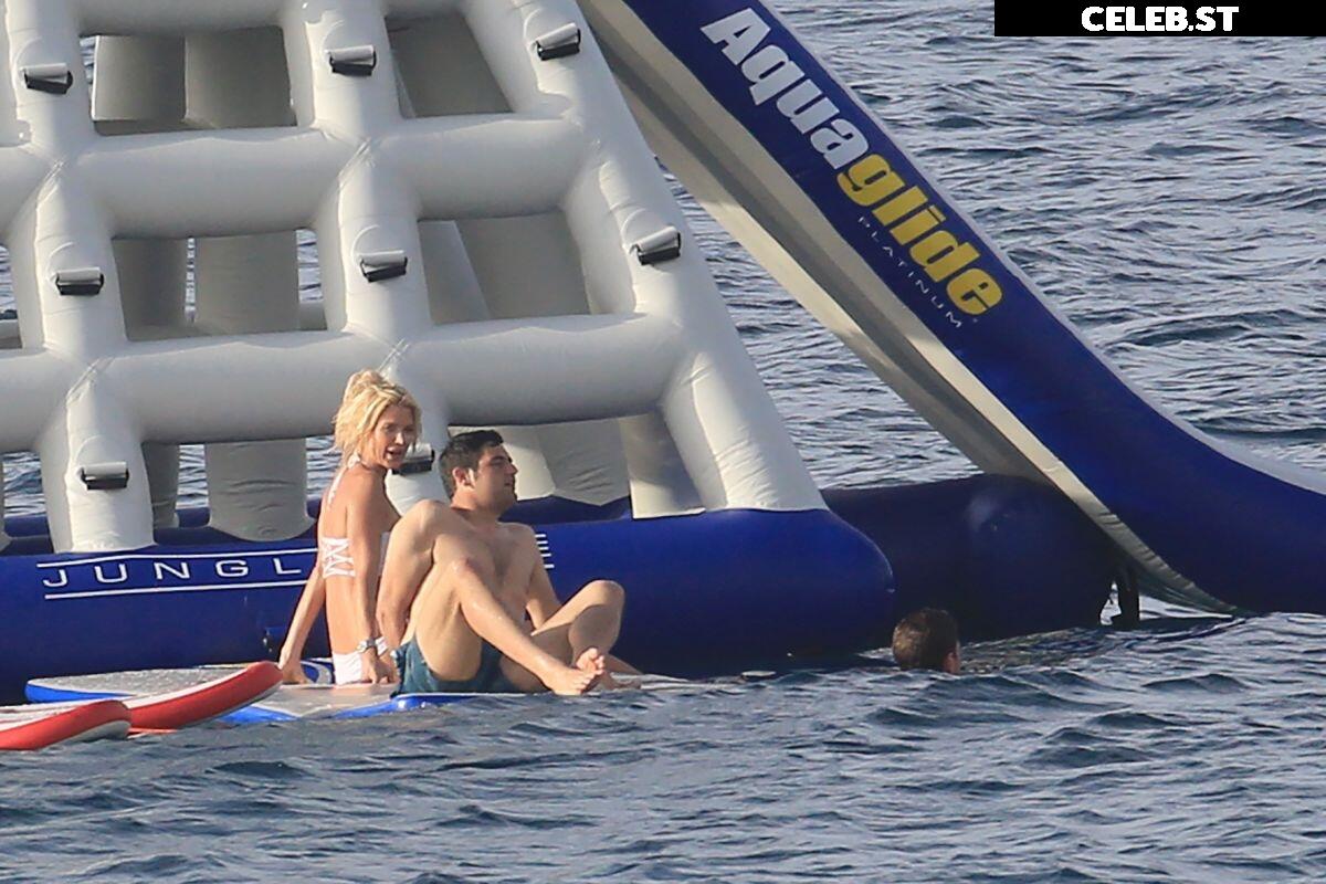 Victoria Silvstedt Image 3080733
