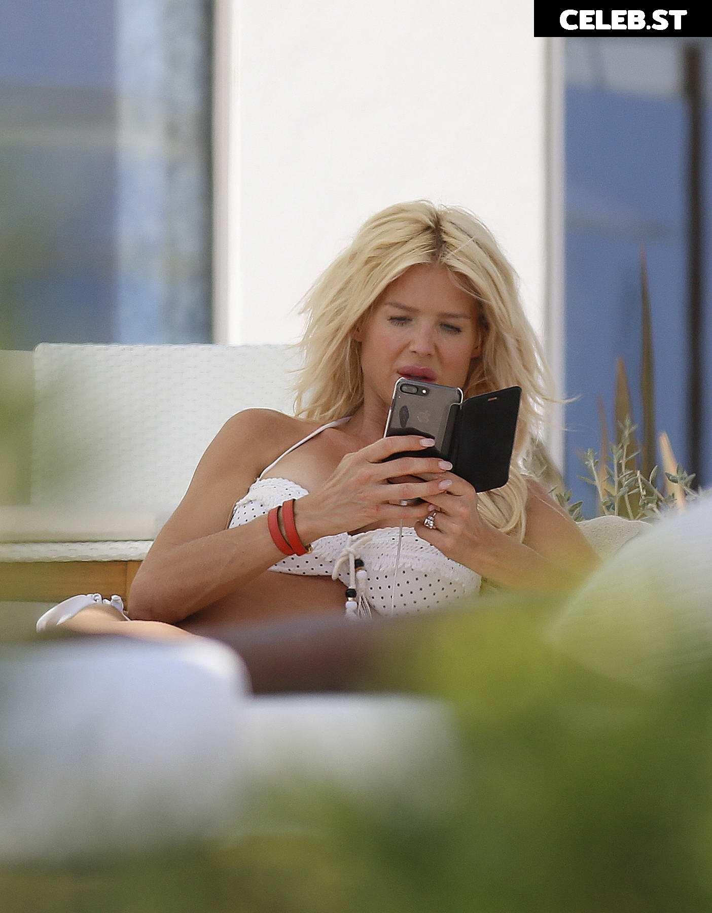 Victoria Silvstedt Image 3080394