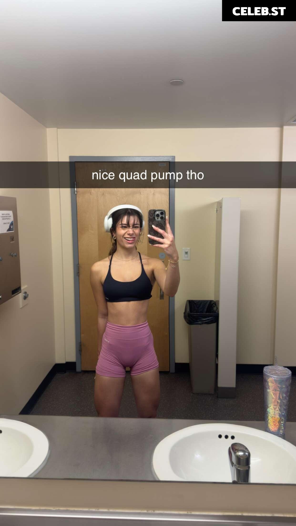 Mikayla Campinos Image 3071730