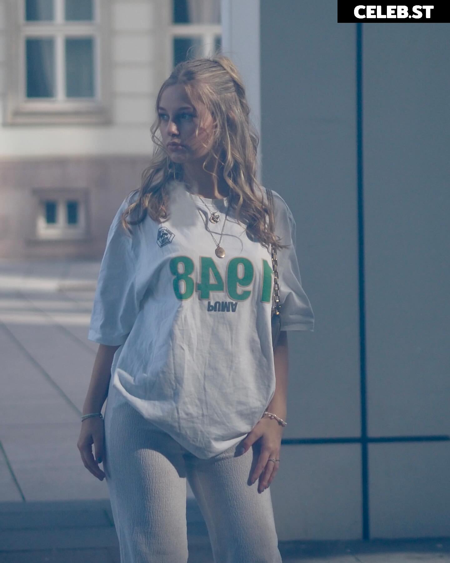 _marie.lbs Image 3072144