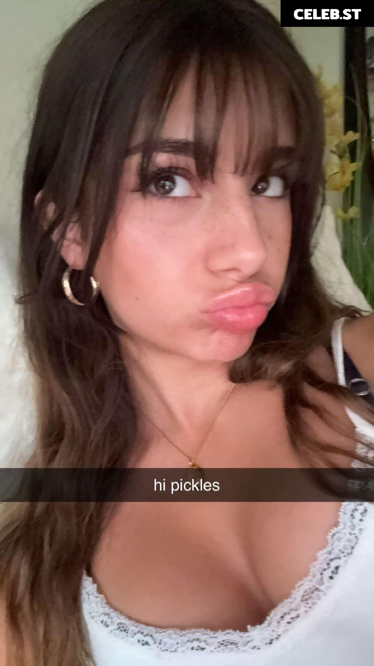 Mikayla Campinos Image 3073651