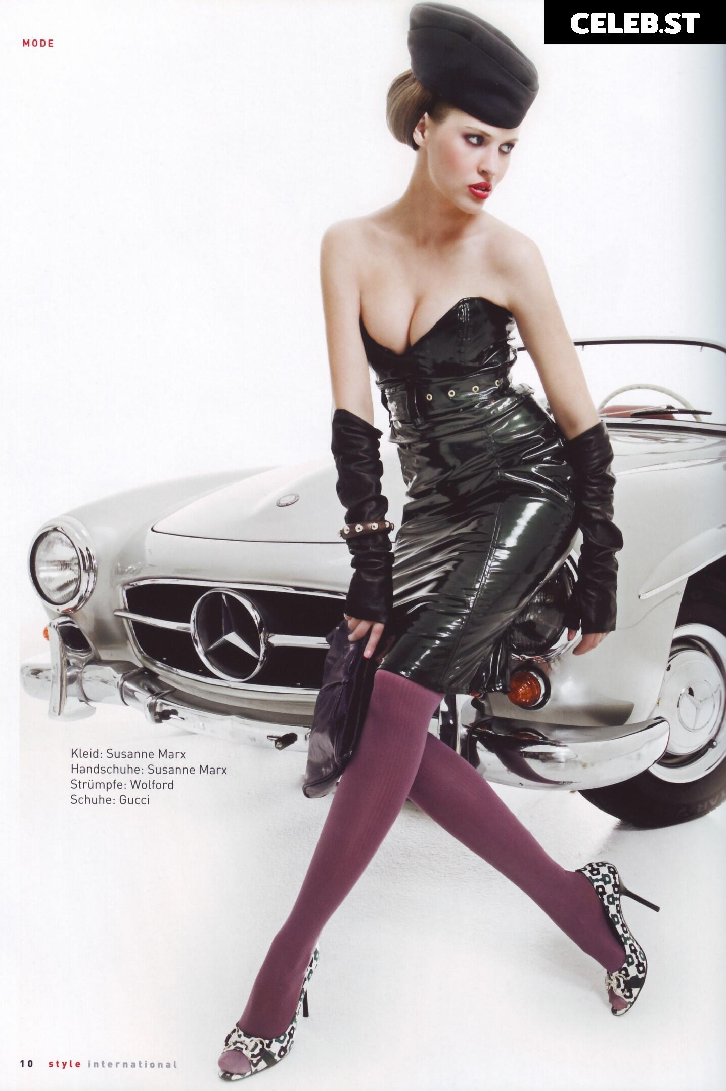 Hana Nitsche Image 3057661