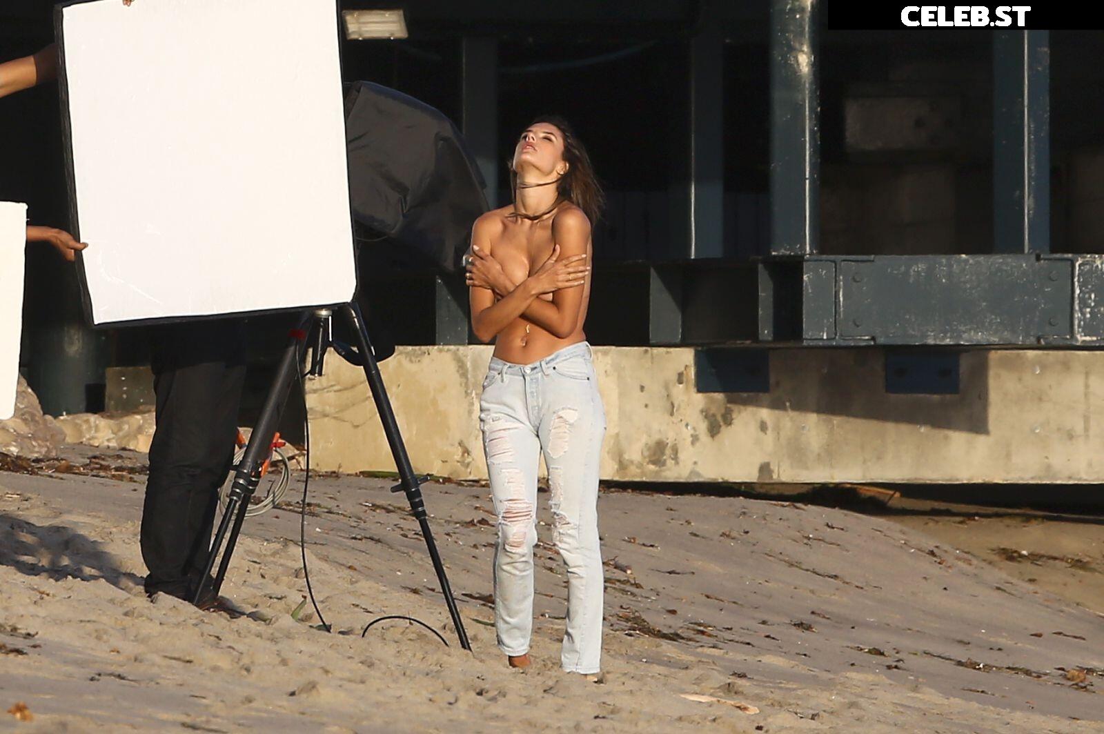 Alessandra Ambrosio Image 3057964