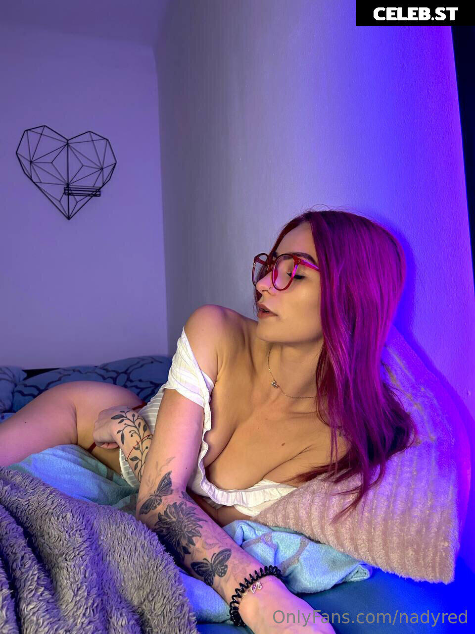 NadyRed Image 305374