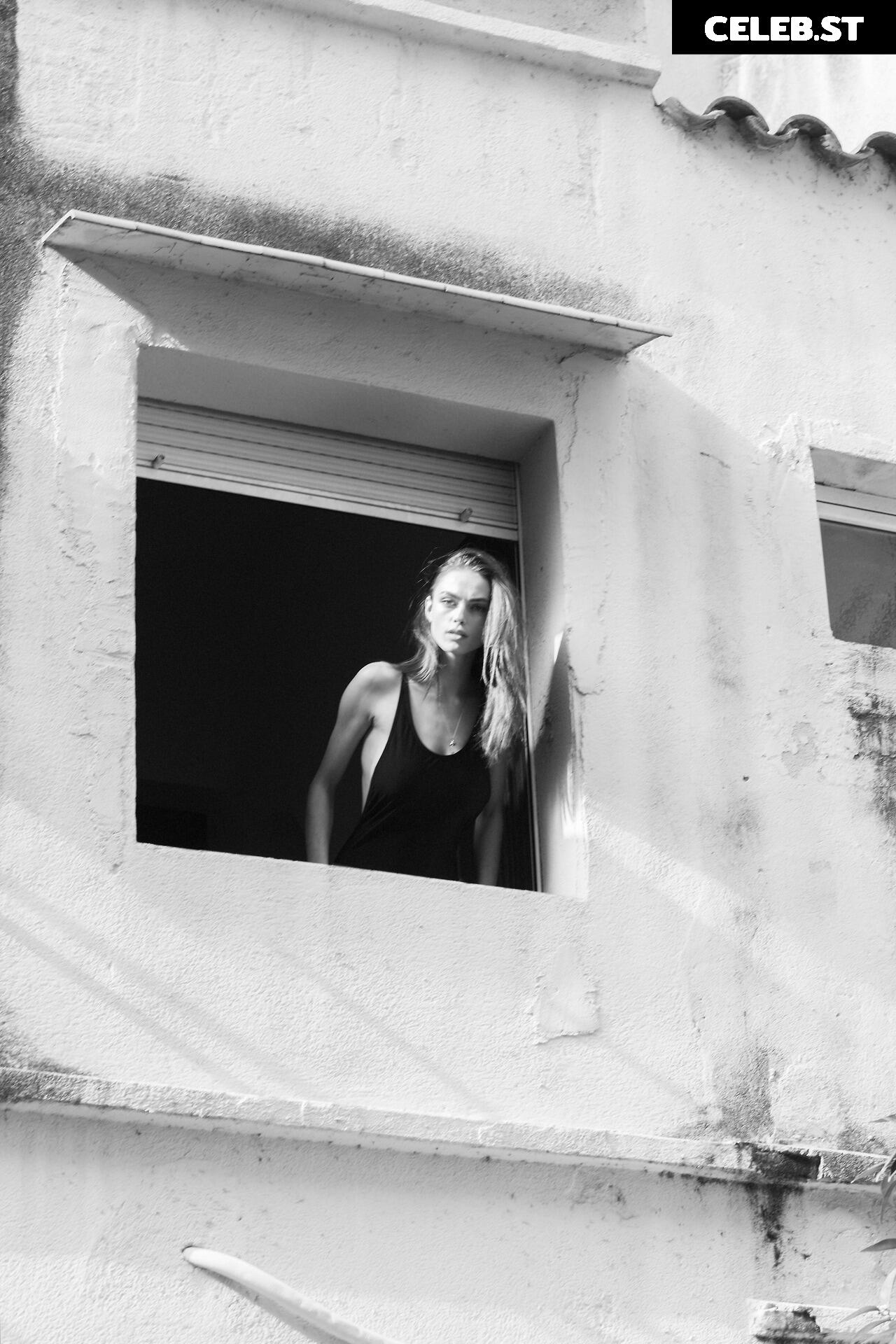 Charleen Weiss Image 3050813
