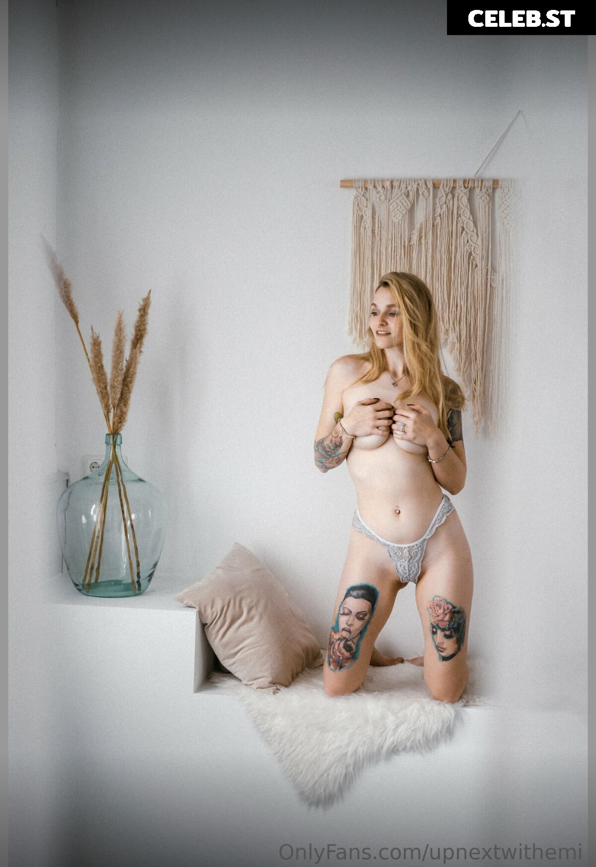 emma._me_ Image 305077