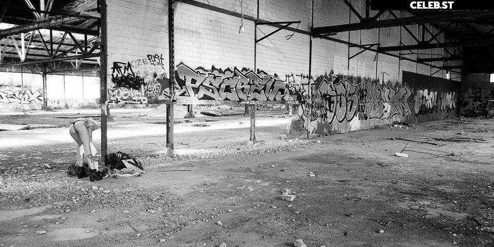 Miri Be Image 3041456