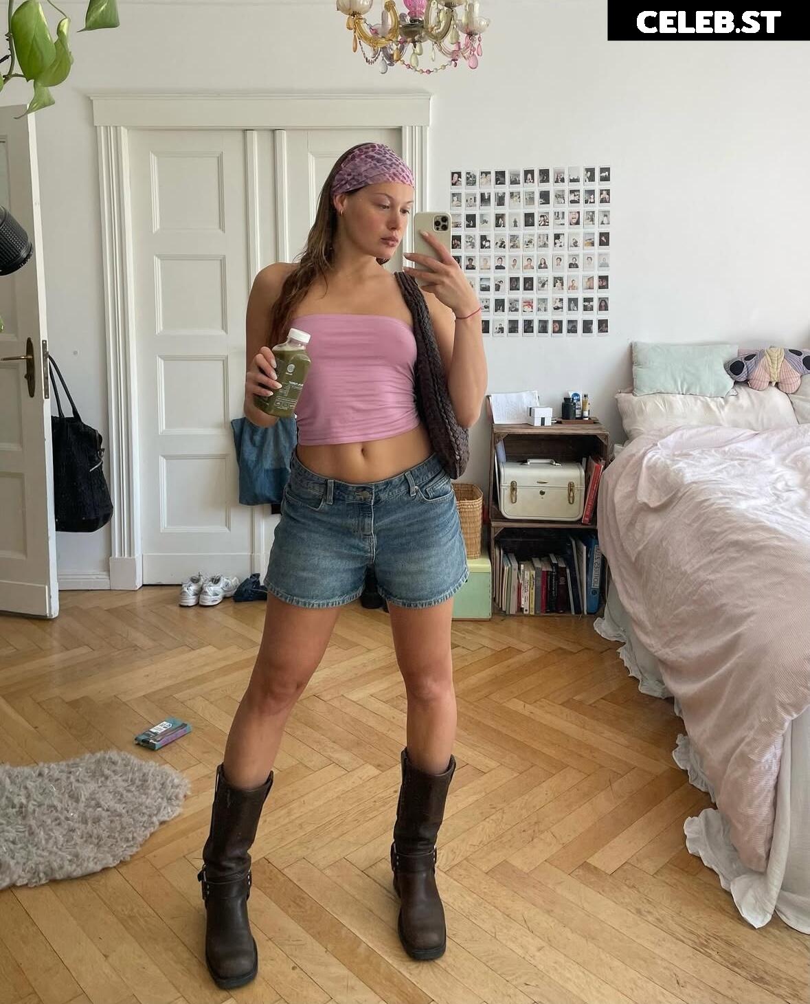 Karlotta Emilie Henke Image 3040042