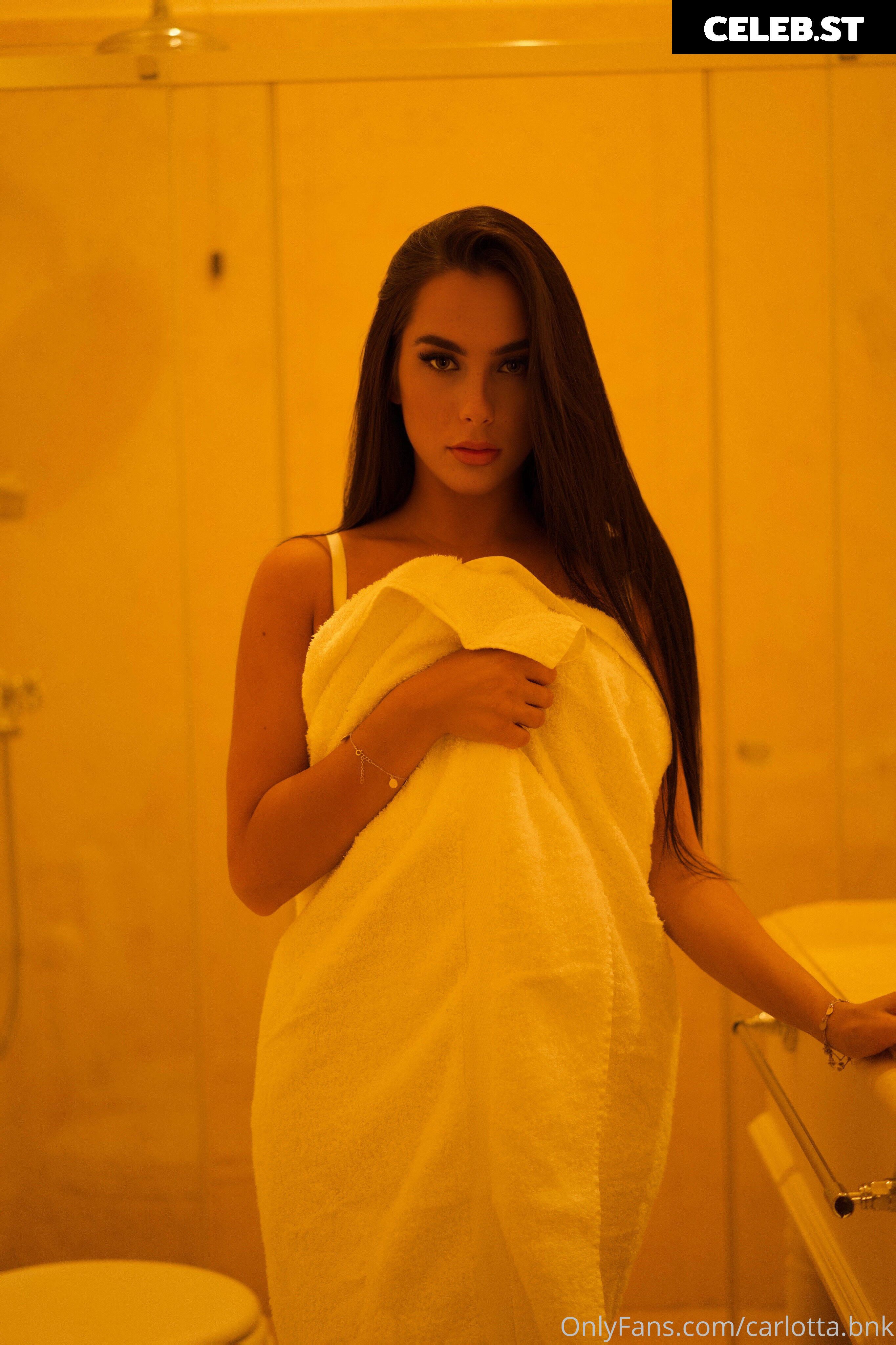 carlotta.bnk Image 3038673