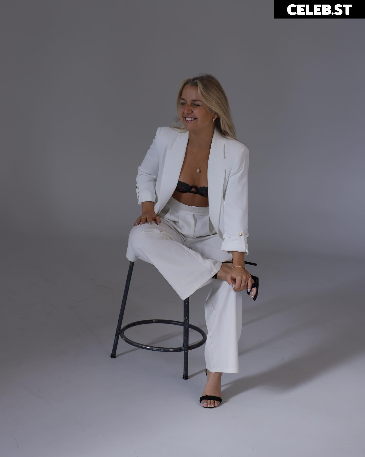 Joana Link Image 3038224