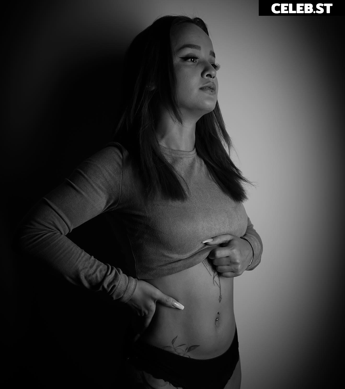 Joana.1994 Image 3024904