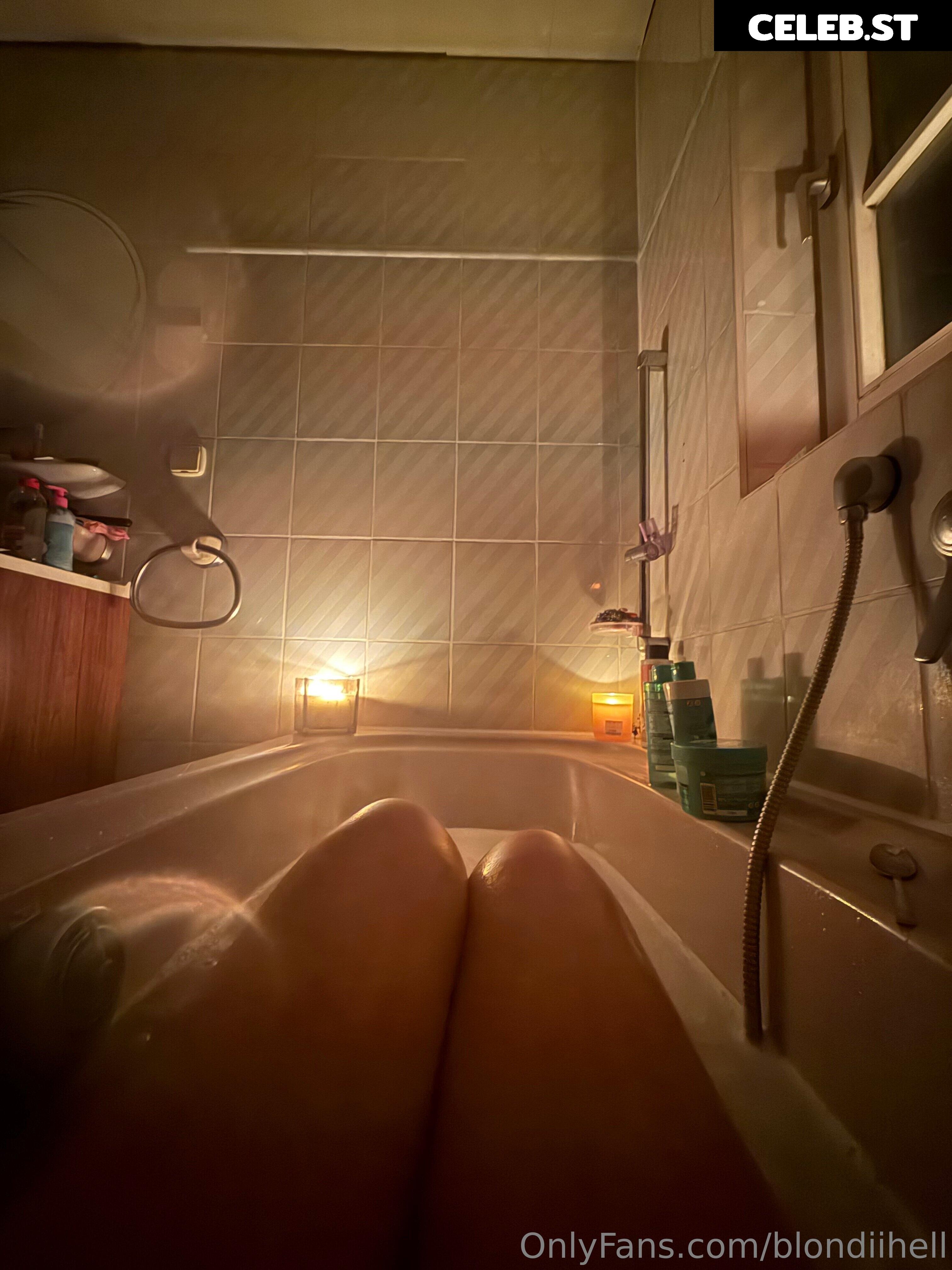 Blondiihell Image 3029473