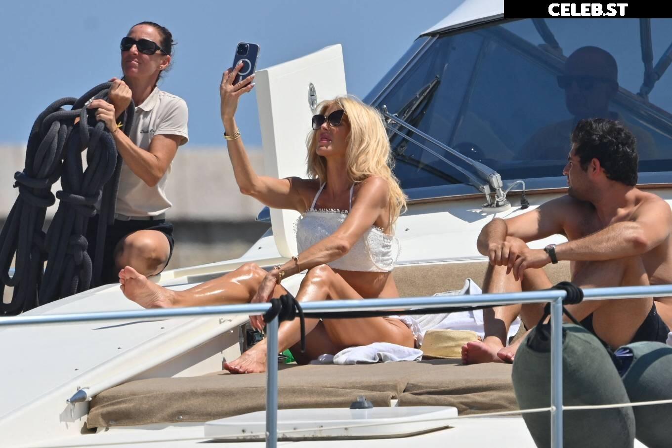 Victoria Silvstedt Image 3016590