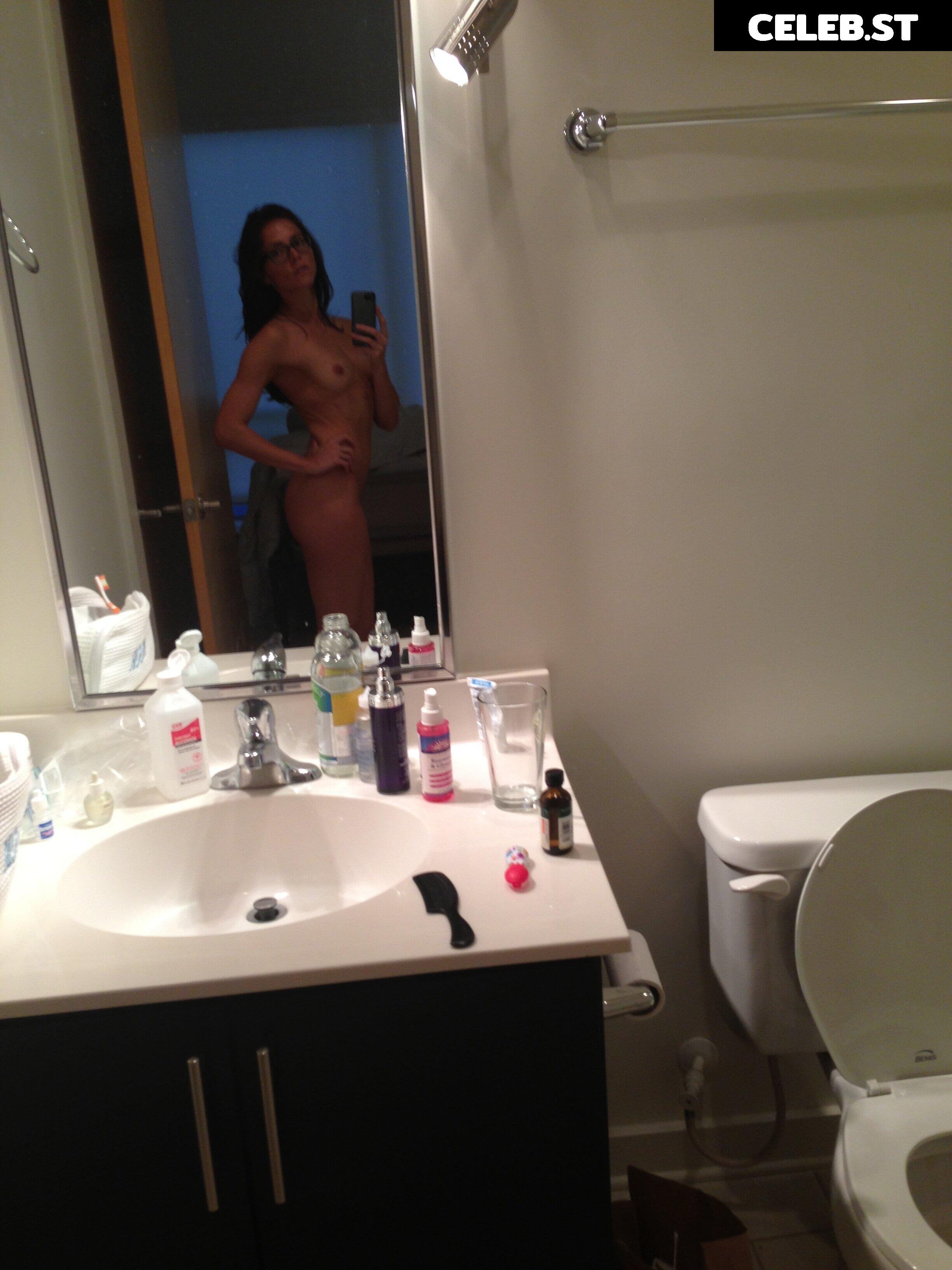 Trieste Kelly Dunn Image 3012844