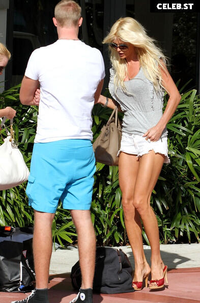 Victoria Silvstedt Image 3012395