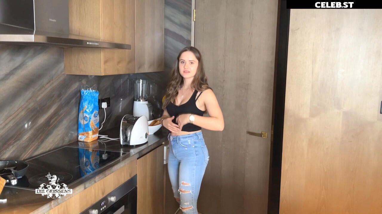 Davina Geiss Image 3013473