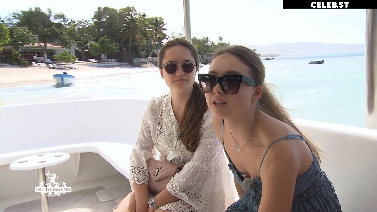 Shania Geiss Image 3013463