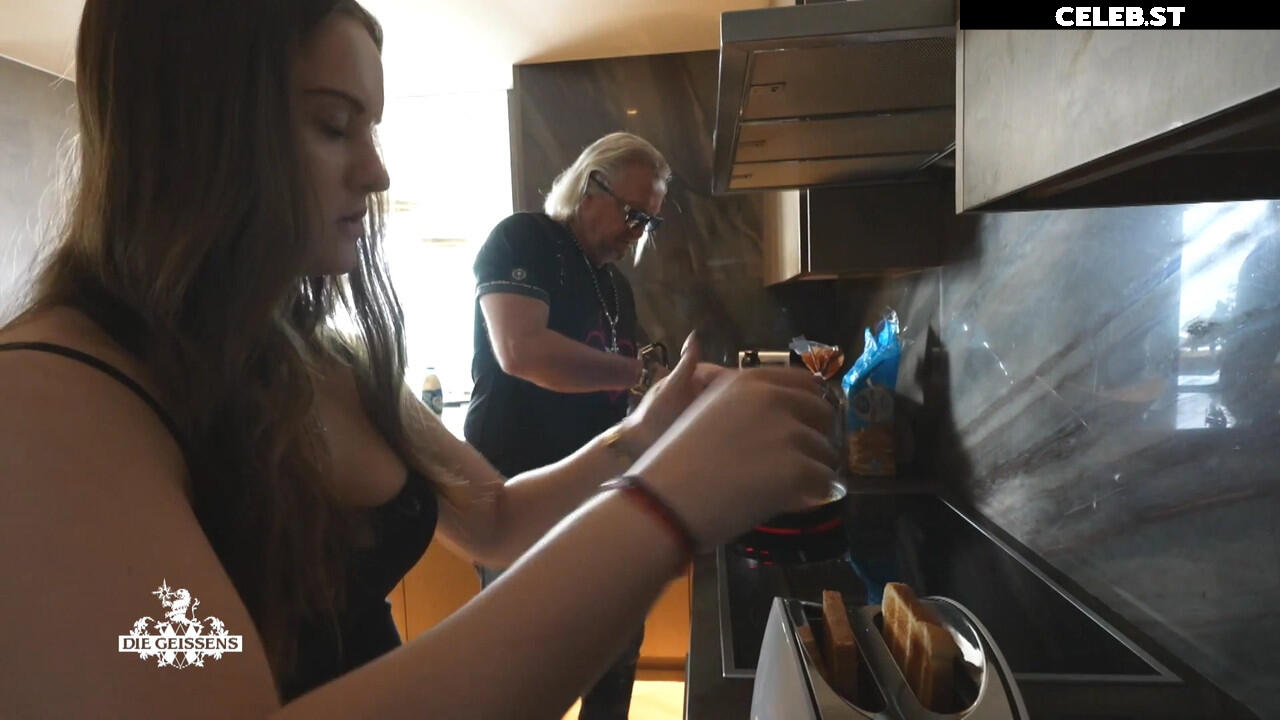 Davina Geiss Image 3013371