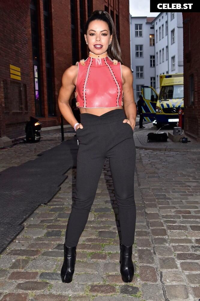 Fernanda Brandao Image 3010696